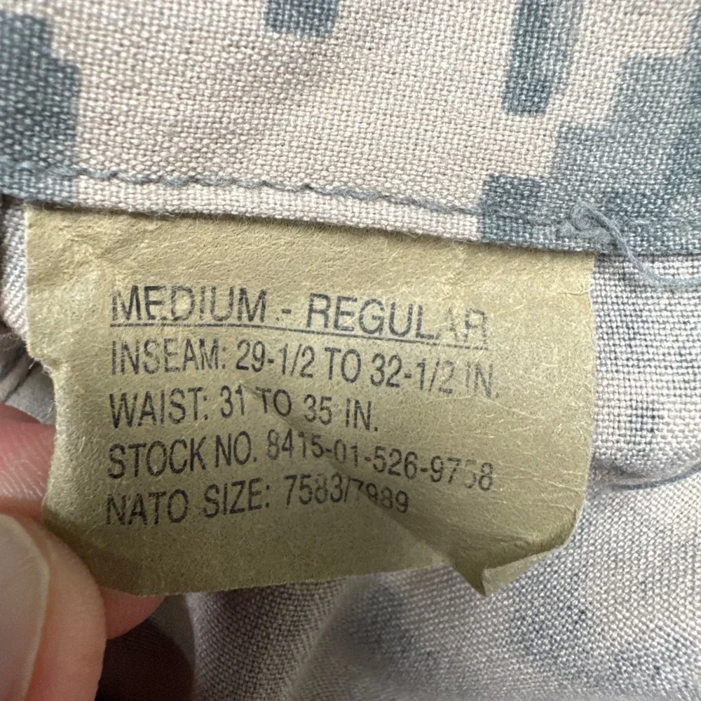 US Military ACU Cargo Pants Mens M 34x32 Regular Digital Camo Tactical Utility